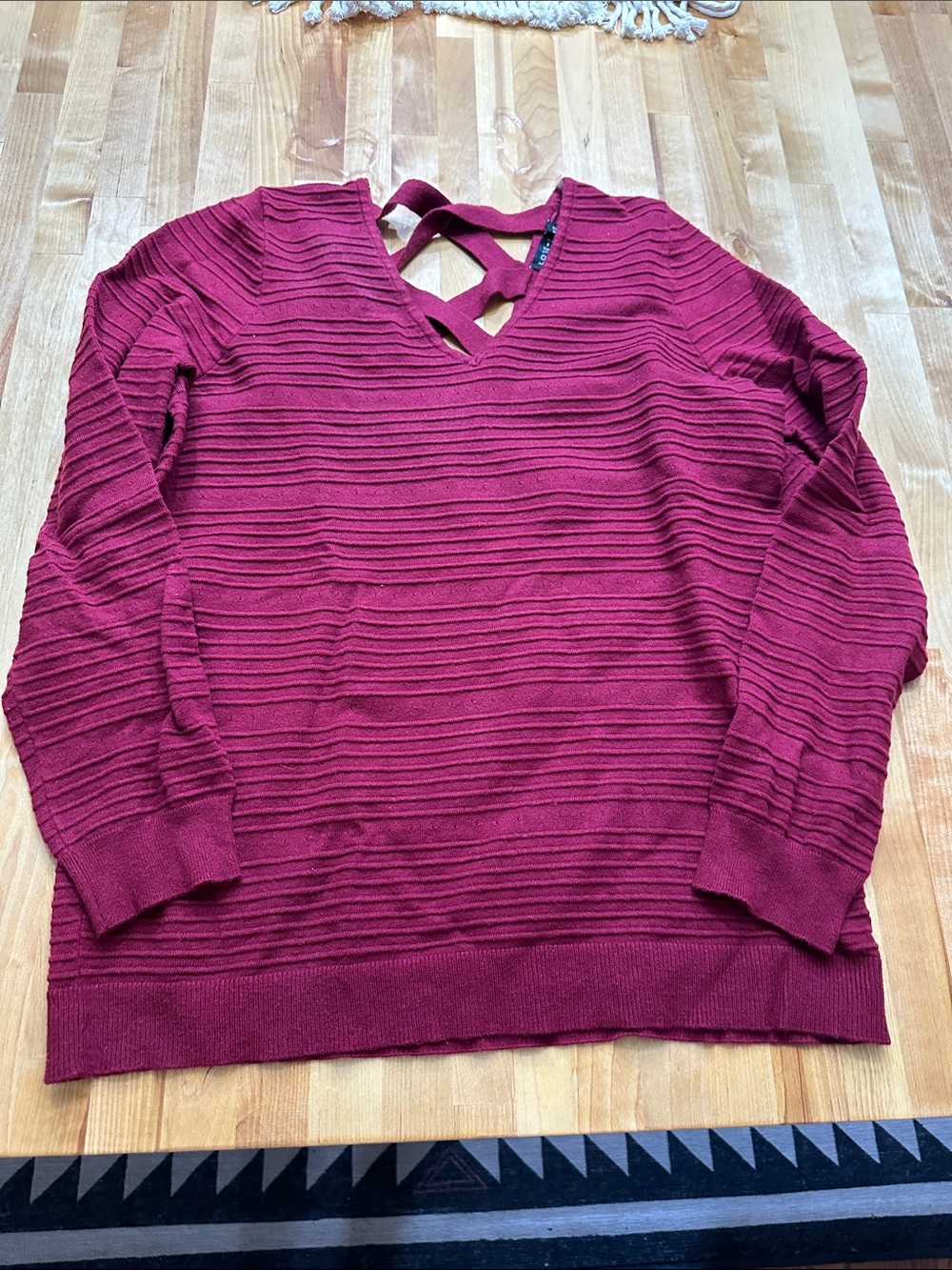 Crisscross V-Neck Ribbed Sweater in Wine